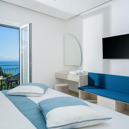 Sea View Deluxe Apartments Vico Equense Exterior foto