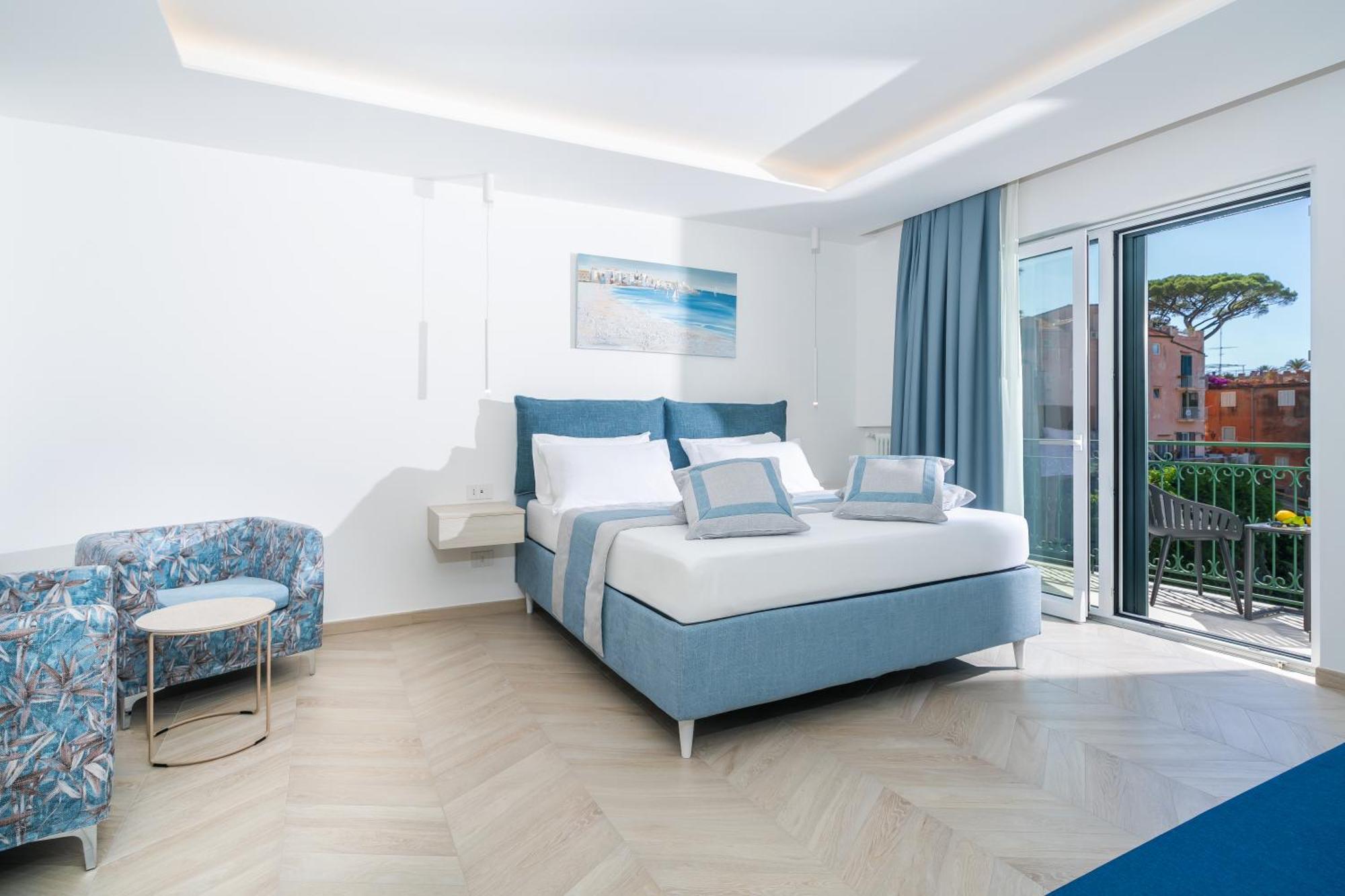 Sea View Deluxe Apartments Vico Equense Exterior foto